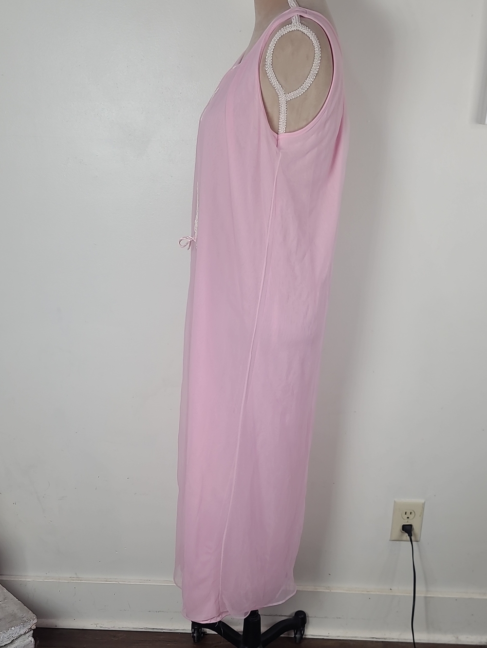 Vtg MCM ILGWU 2-Piece Pink & Cream Sheer Lace Peignoir & Nylon Nightgown Set M - Picture 12 of 16